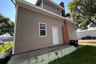 321 Lowery Ave, Belgrade, MN 56312 - Photo 4