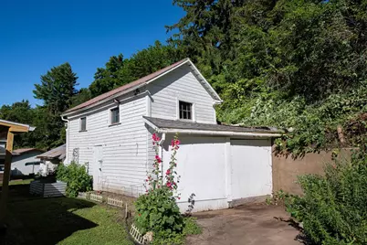 247 North Street, Fountain City, WI 54629 - Photo 22