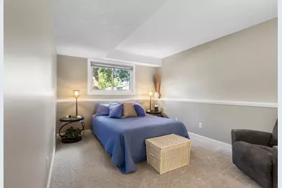5213 Overlook Drive, Bloomington, MN 55437 - Photo 36