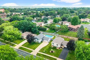 5213 Overlook Dr, Bloomington, MN 55437 - Photo 60