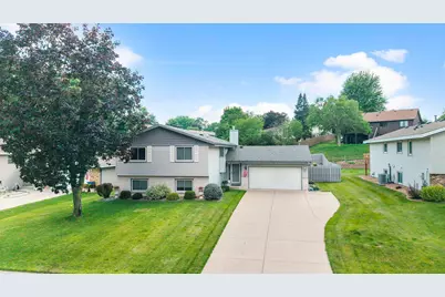 5213 Overlook Drive, Bloomington, MN 55437 - Photo 2