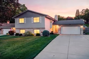 5213 Overlook Dr, Bloomington, MN 55437 - Photo 68