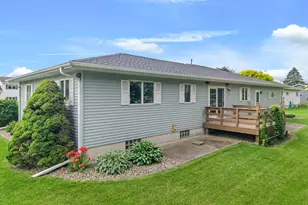 703 N Hokah St, Caledonia, MN 55921 - Photo 38
