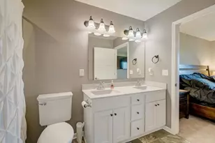 1004 Wyoming St, Roberts, WI 54023 - Photo 24