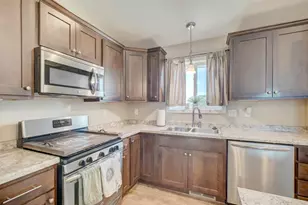 1004 Wyoming St, Roberts, WI 54023 - Photo 16