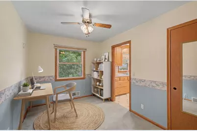 6506 34th Avenue N, Crystal, MN 55427 - Photo 4