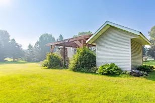 12480 212th Ave NE, New London, MN 56273 - Photo 10