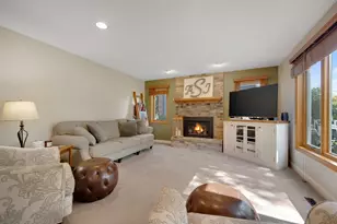9007 Princeton Rd, Woodbury, MN 55125 - Photo 16