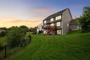 9971 Lawson Ln, Eden Prairie, MN 55347 - Photo 62
