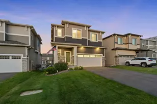 8260 Deerwood Ln N, Maple Grove, MN 55369 - Photo 16