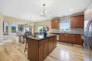 9746 Dunes Ln, Cottage Grove, MN 55016 - Photo 14