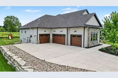 7767 Prairie Grass Pass, Prior Lake, MN 55372 - Photo 48