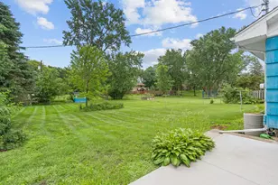 413 Whitegate Ln, Wayzata, MN 55391 - Photo 6