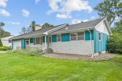 413 Whitegate Lane, Wayzata, MN 55391 - Photo 2