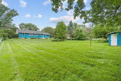 413 Whitegate Lane, Wayzata, MN 55391 - Photo 10