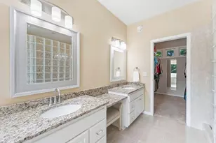10035 Woodhill Blvd, Lakeville, MN 55044 - Photo 14