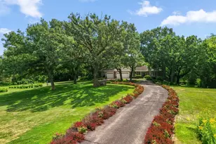 10035 Woodhill Blvd, Lakeville, MN 55044 - Photo 2