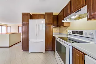 5177 255th St E, Faribault, MN 55021 - Photo 10