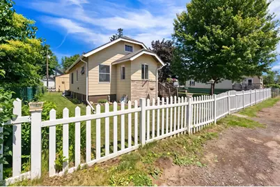 3209 Chestnut Street, Duluth, MN 55806 - Photo 1