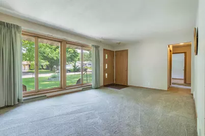 908 N 1st Avenue, Fergus Falls, MN 56537 - Photo 10