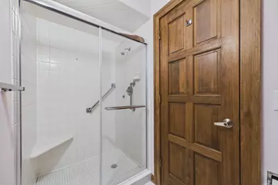 5501 Dewey Hill Road #322, Edina, MN 55439 - Photo 18