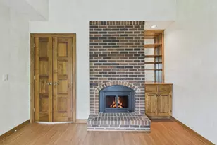 5501 Dewey Hill Rd, Edina, MN 55439 - Photo 10