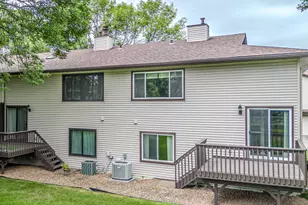 8824 N Maplebrook Ct, Brooklyn Park, MN 55445 - Photo 2
