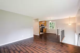 8824 N Maplebrook Ct, Brooklyn Park, MN 55445 - Photo 10