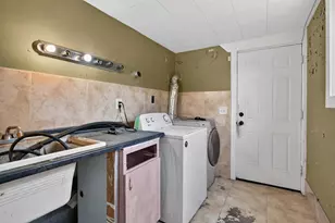 3700 N 6th St, Minneapolis, MN 55412 - Photo 12