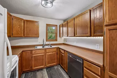 1443 Independence Avenue, Chaska, MN 55318 - Photo 12