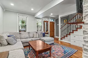 406 Superior St, Saint Paul, MN 55102 - Photo 2