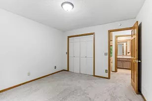 4211 Redding Ridge Dr, Minnetonka, MN 55345 - Photo 24