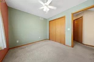 1320 S Trail Dr, Faribault, MN 55021 - Photo 16