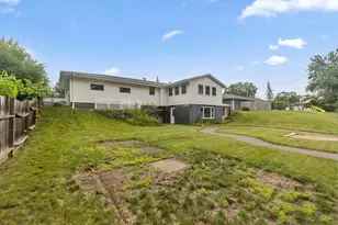 8508 Rich Ave S, Bloomington, MN 55437 - Photo 32