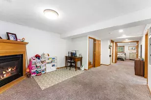 16320 Lake Ridge Dr, Maple Grove, MN 55311 - Photo 16