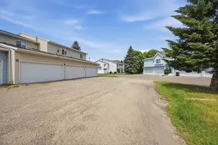3709 10th St N, Fargo, ND 58102 - Photo 26