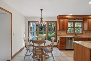 8906 138th Street Ct, Apple Valley, MN 55124 - Photo 12
