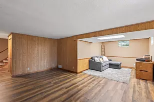 8906 138th Street Ct, Apple Valley, MN 55124 - Photo 36