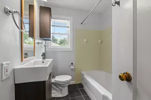 1081 St Paul Ave, Saint Paul, MN 55116 - Photo 16