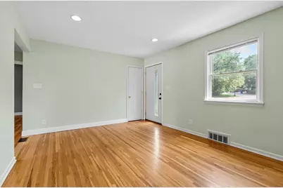 1081 Saint Paul Avenue, Saint Paul, MN 55116 - Photo 6
