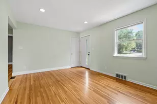1081 St Paul Ave, Saint Paul, MN 55116 - Photo 6