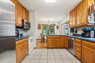 624 S 7th St, Lake City, MN 55041 - Photo 8