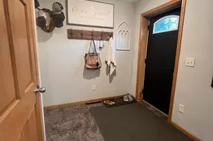 420 Oakwood St, Millville, MN 55957 - Photo 10