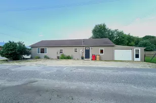 420 Oakwood St, Millville, MN 55957 - Photo 1