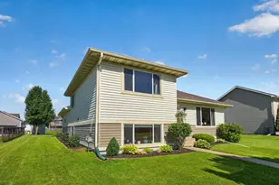 522 Brook Ave, Saint Charles, MN 55972 - Photo 4