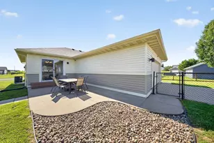 522 Brook Ave, Saint Charles, MN 55972 - Photo 38