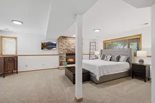 1222 Fallbrook Ln, Woodbury, MN 55125 - Photo 24