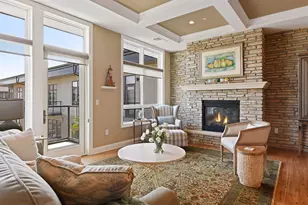 875 Lake St N, Wayzata, MN 55391 - Photo 2