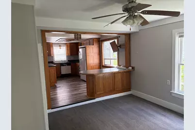 907 2nd Avenue NW, Faribault, MN 55021 - Photo 2