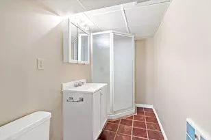 1051 Sherburne Ave, Saint Paul, MN 55104 - Photo 30